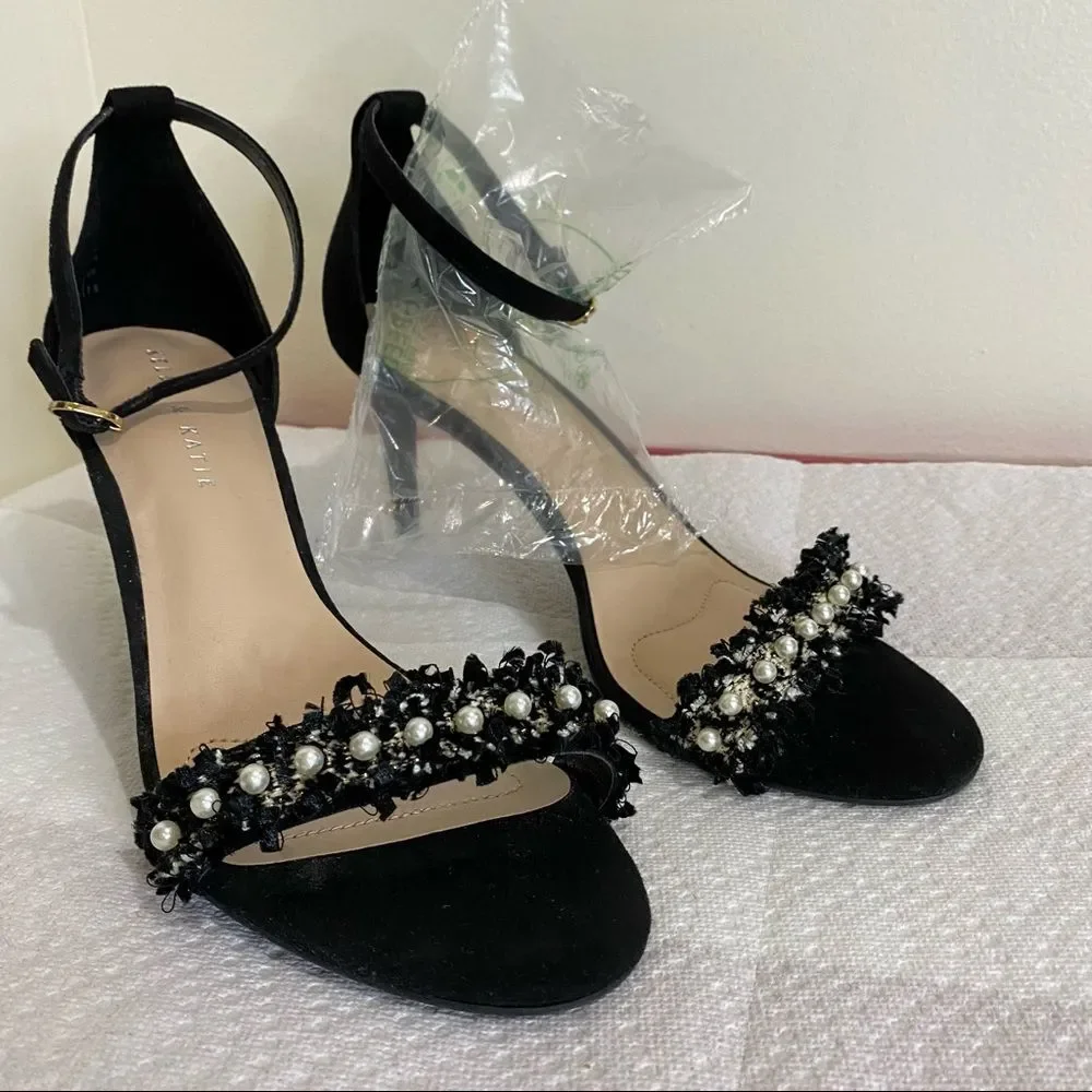 Kelly & Katie Kirstie black suede leather heel sandals 9.5